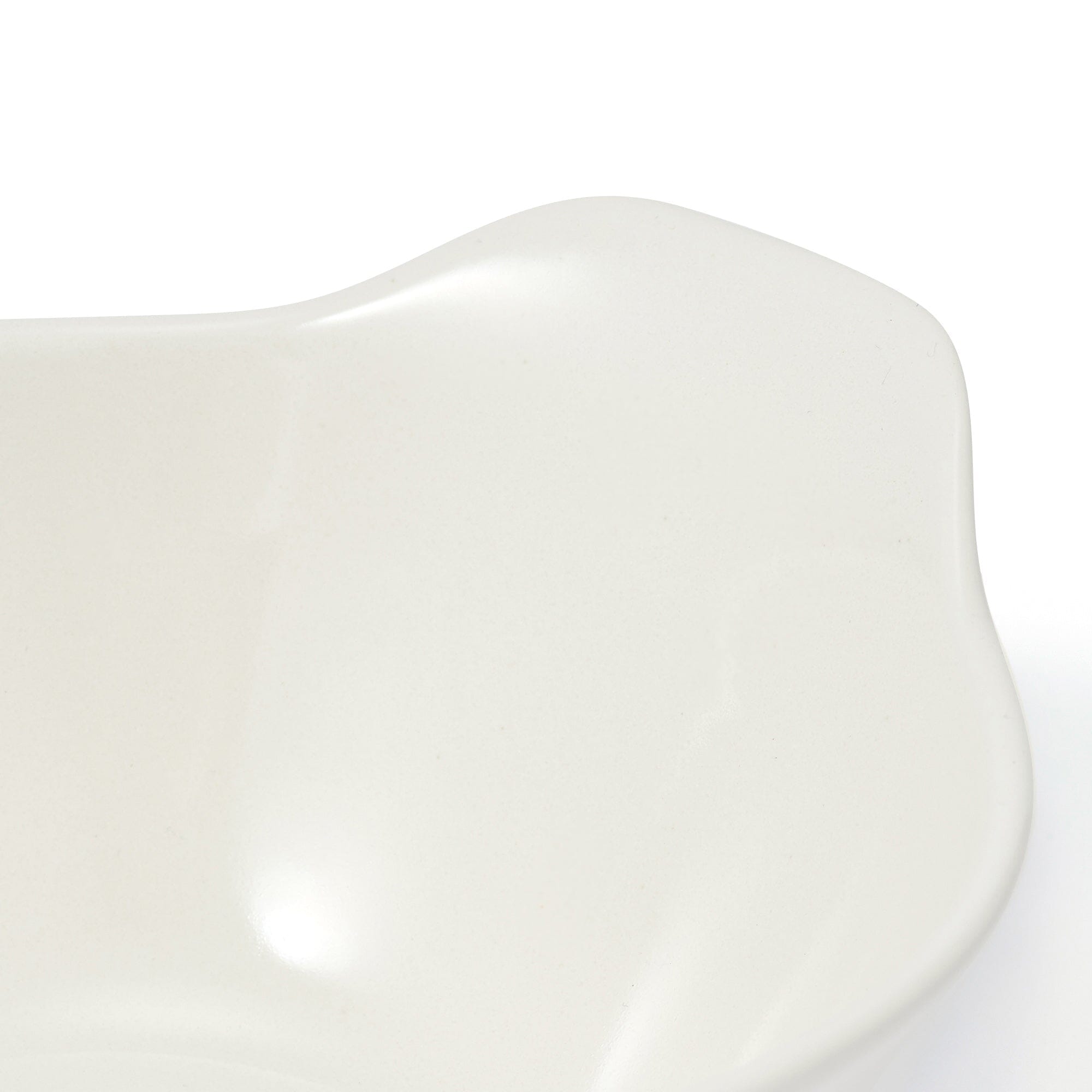 Tonsui Ivory