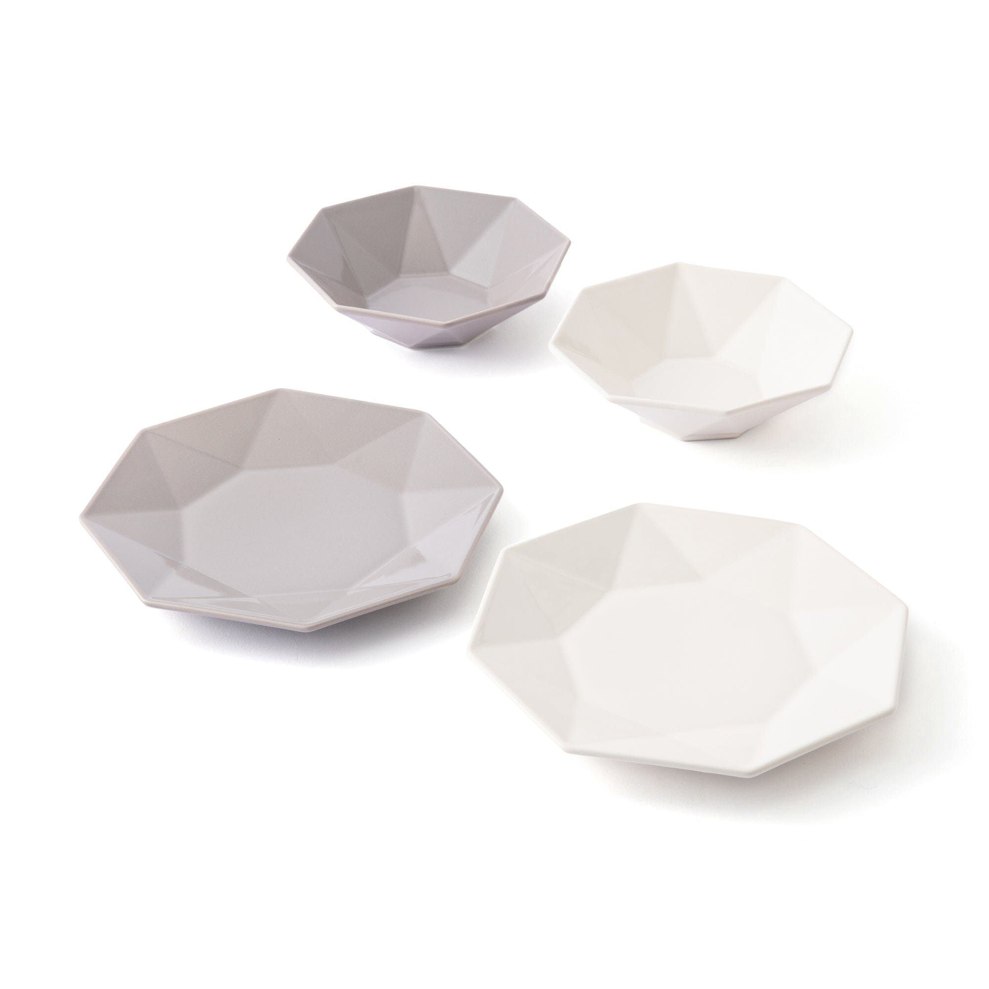 Pair Gift Set Plates &  Bowls Diamond