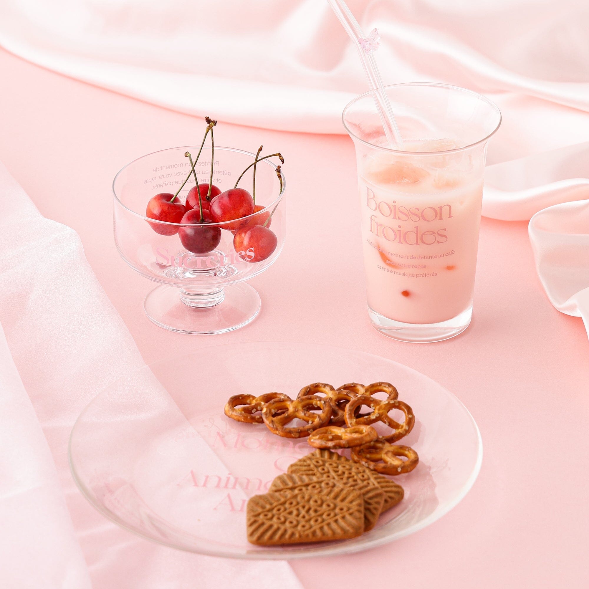 Typo Glass Plate Pink