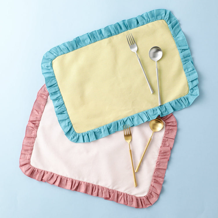 Pair Cutlery 4 Piece Dinner Set  Gold