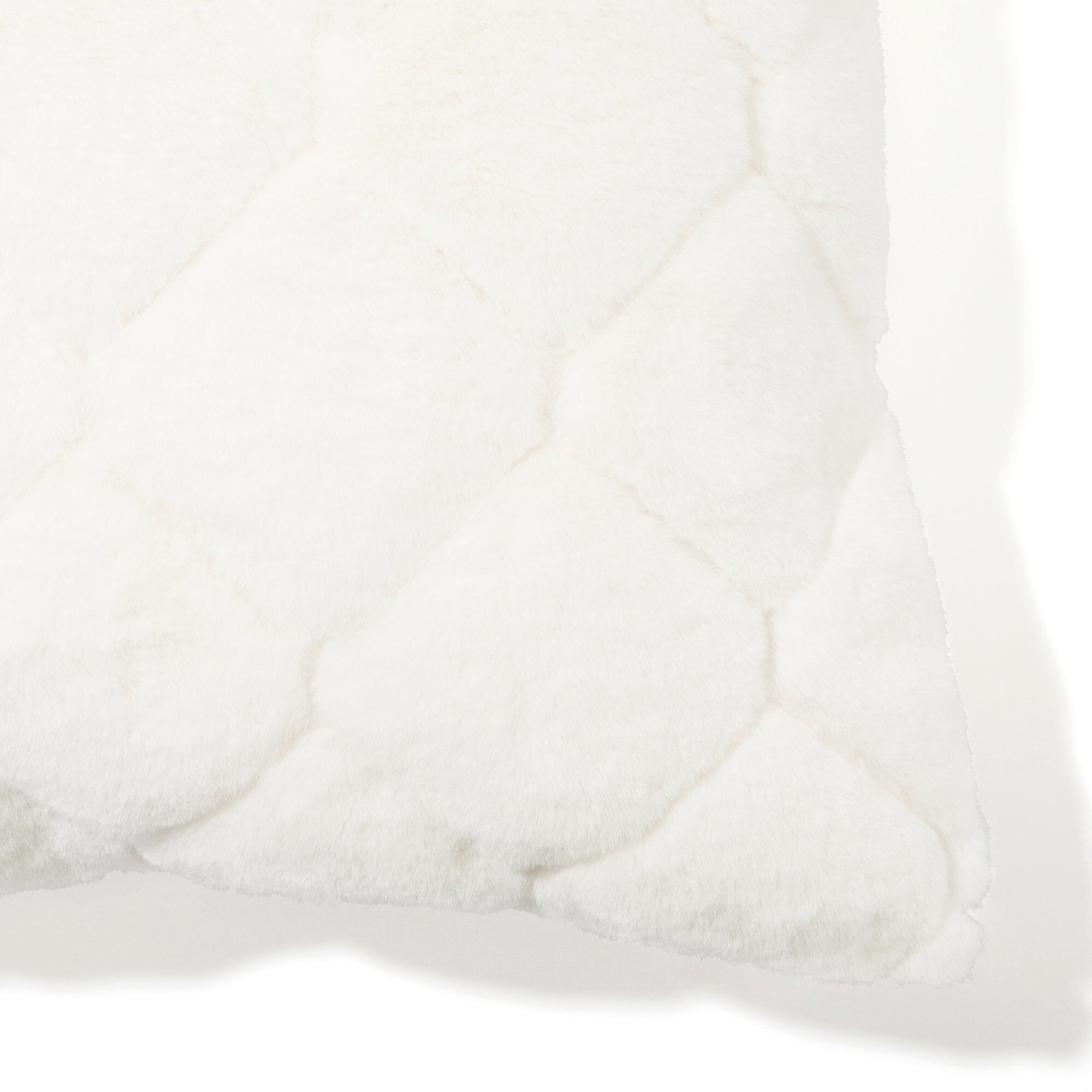 Fur M Cushion Cover 450 X 450 White