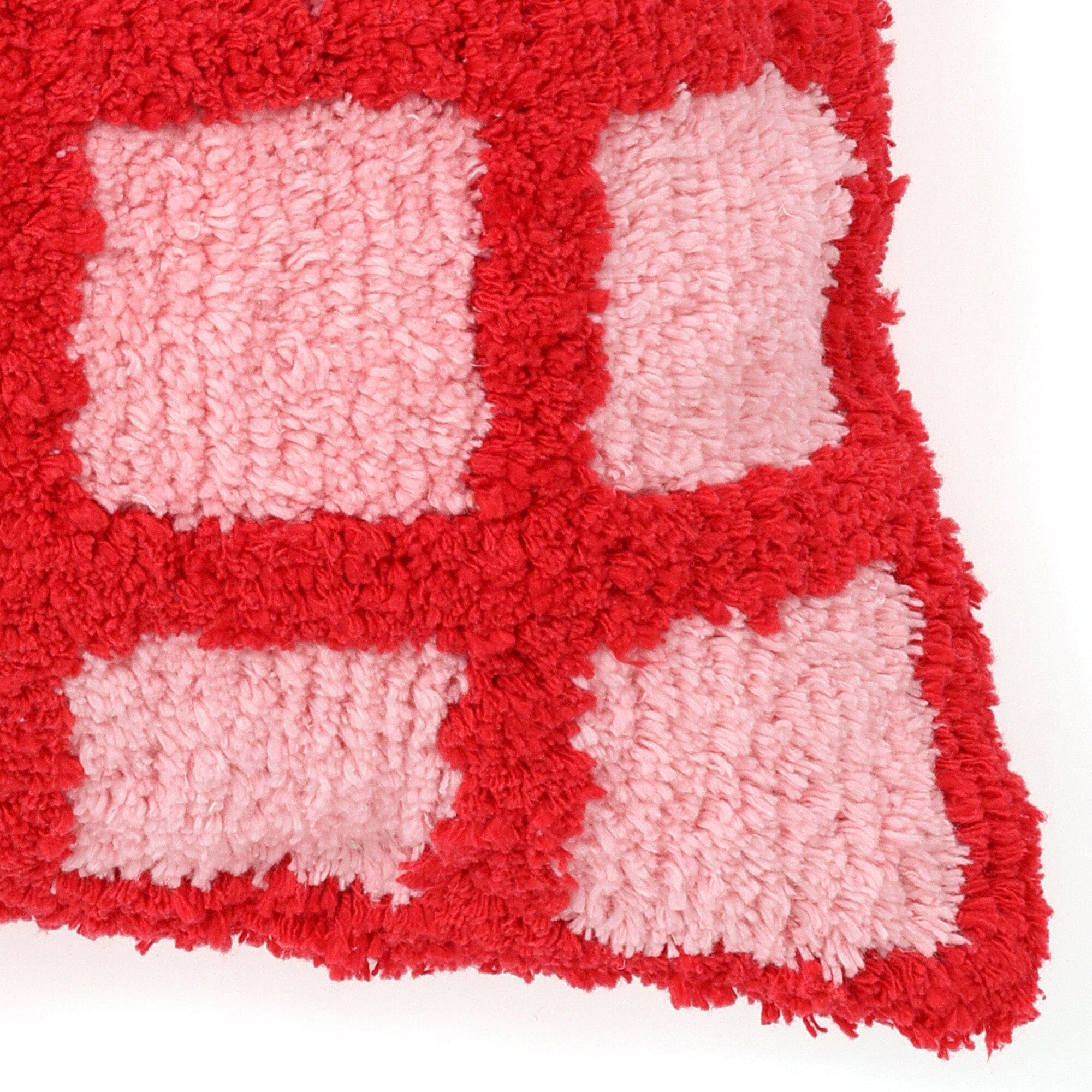 Tuft Art Cushion Cover 450X450 Red X Pink