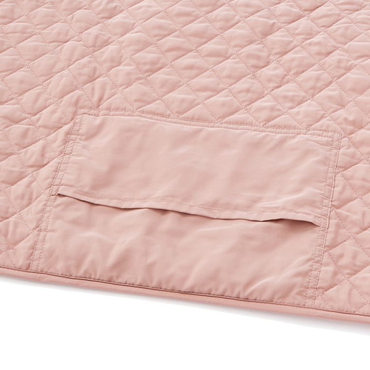 Quilting 3 Way Portable Throw 700 × 1000 Pink