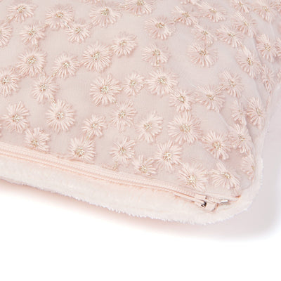 Tulle Portable Throw 1400 X 700 Light Pink