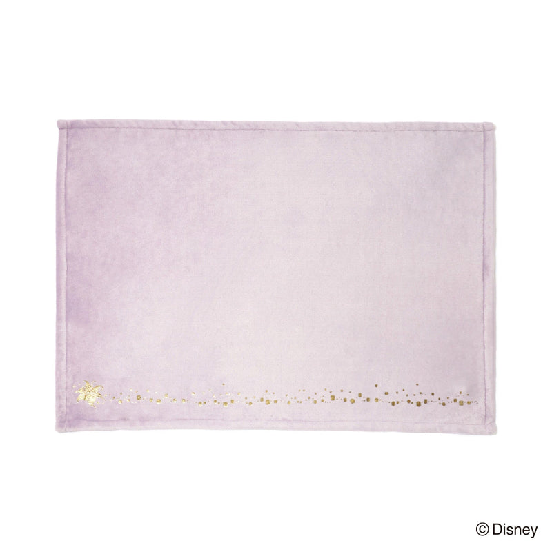 Disney Magic Of Chemistry  Tangled  Pair Throw 1000 X 700