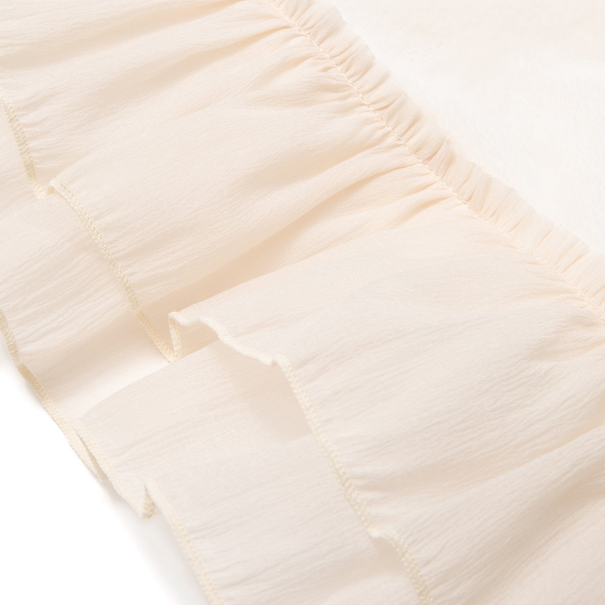 Smooth Frilled Throw (Lap Blanket) 1500 X 800 Ivory