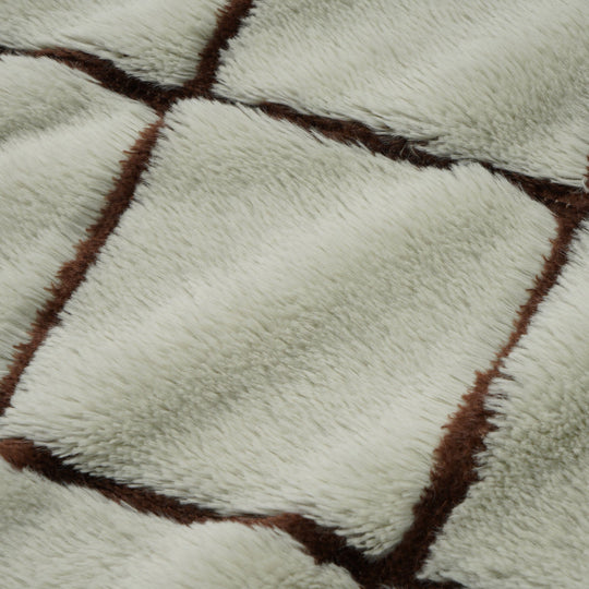 Fur Throw  1700 X 1300 Mint