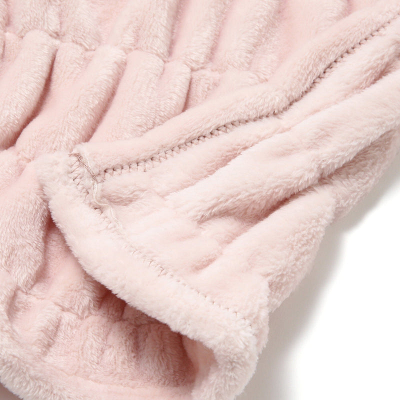 Fluffy Ripple Throw  1500 X 800 Pink