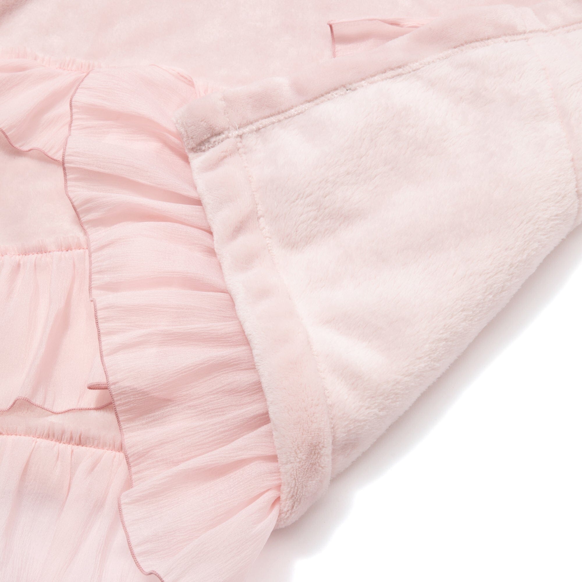 Smooth Frill Throw Medium 1700 X 1300 Pink