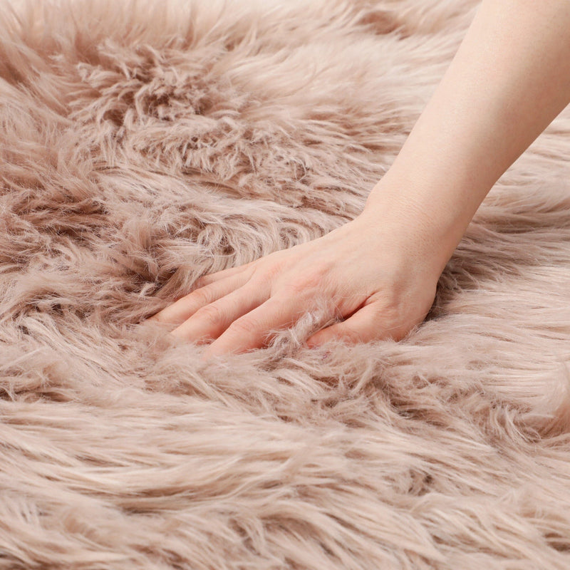 Farmo Rug Medium 1600 x 500 Greige