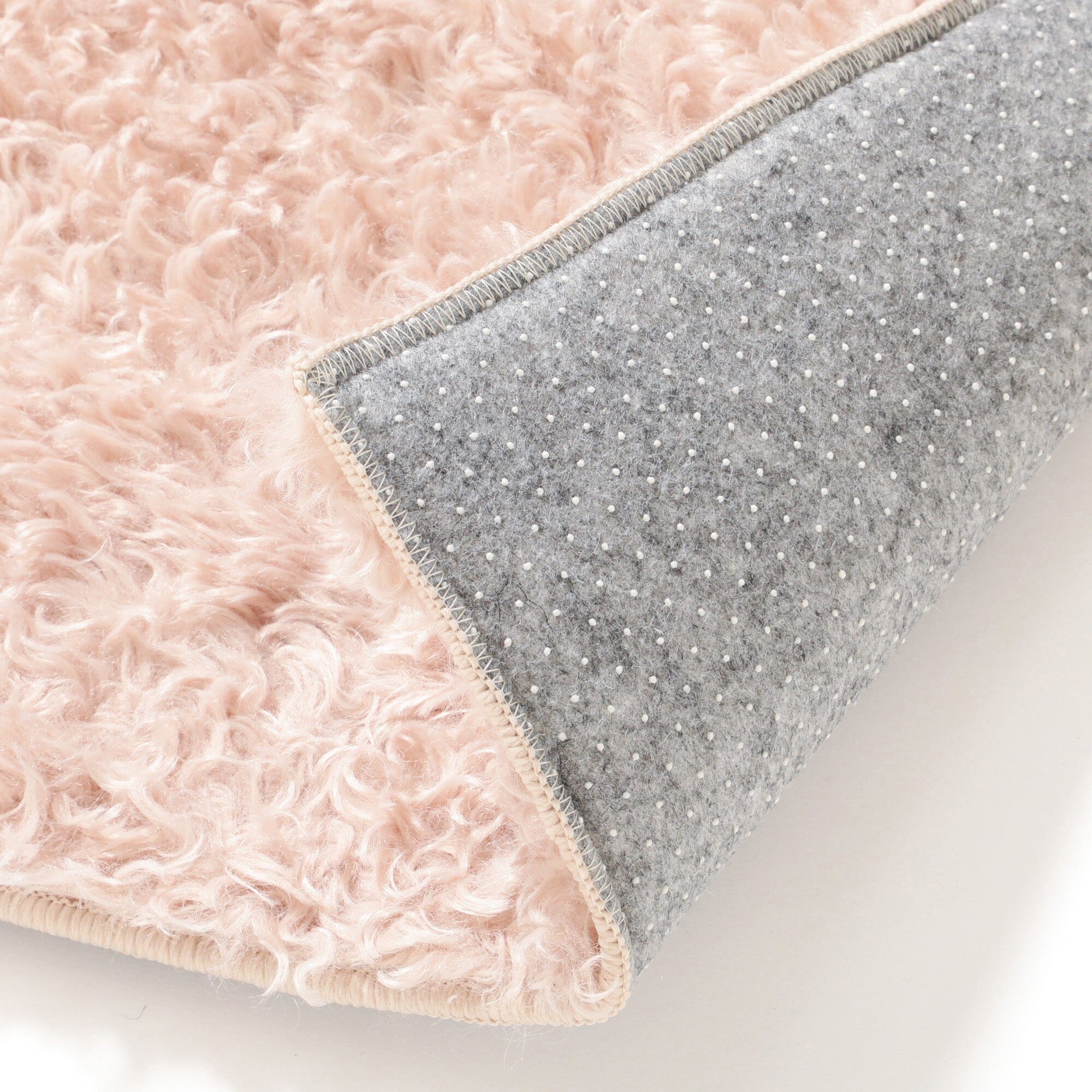 Curlfur Rug Small 1400×1000 Pink