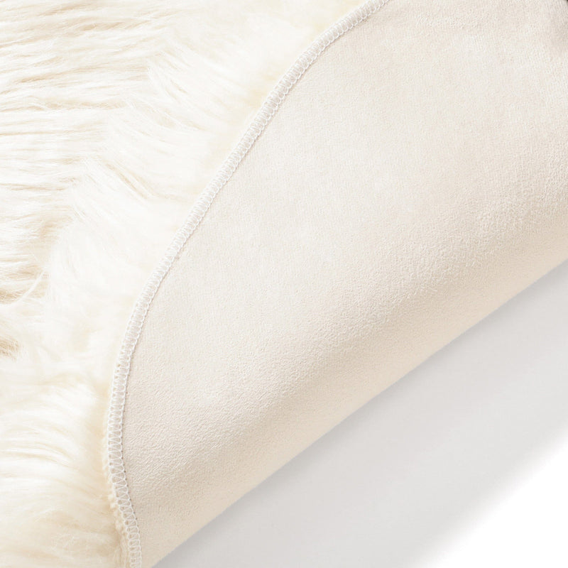 Farmo Rug Large 1600 x 900 White