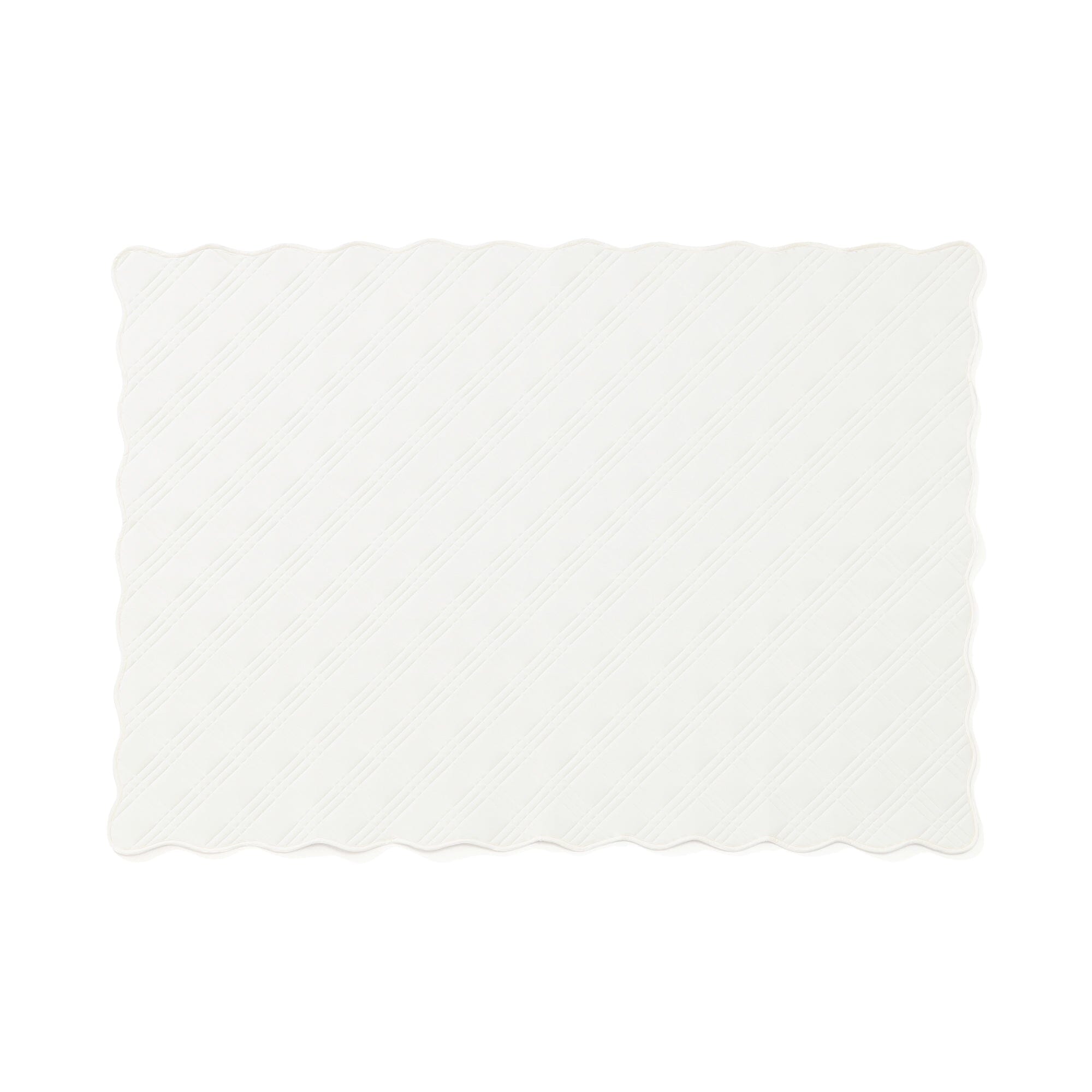Cool Quilt Rug Scallop Medium Ivory