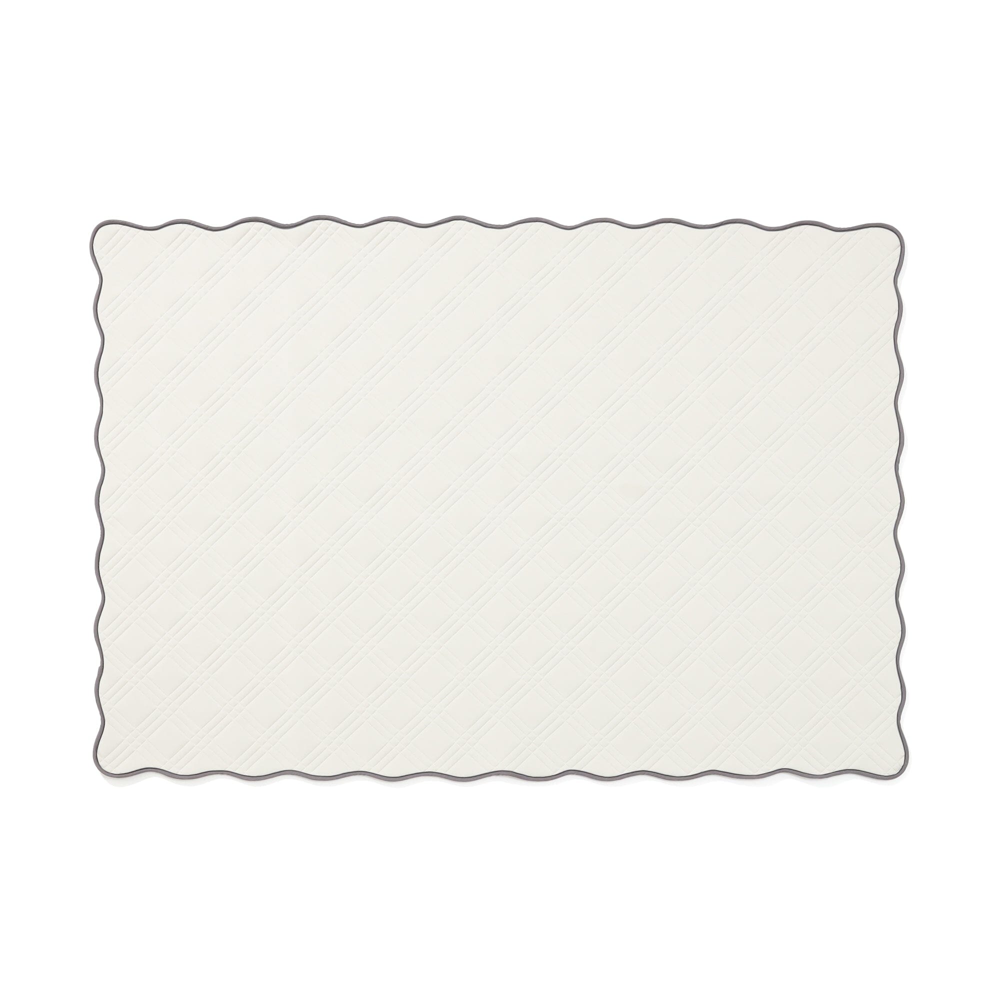 Cool Quilt Rug Scallop Medium Beige x Dark Gray