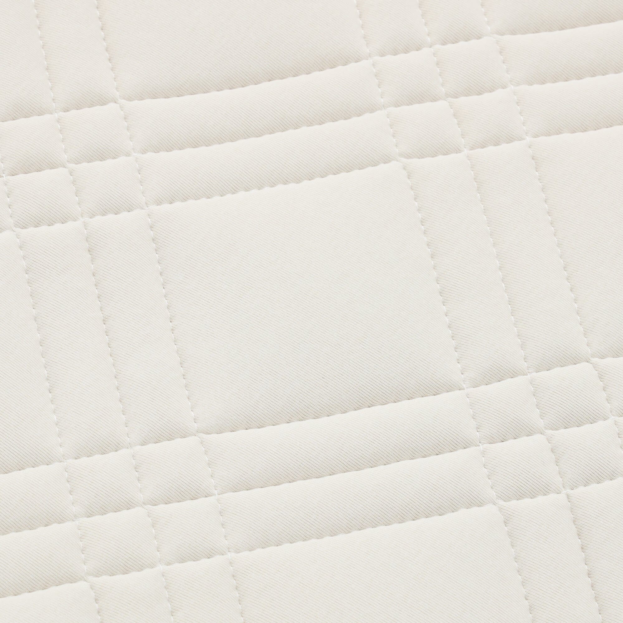 Cool Quilt Rug Scallop Medium Beige x Dark Gray