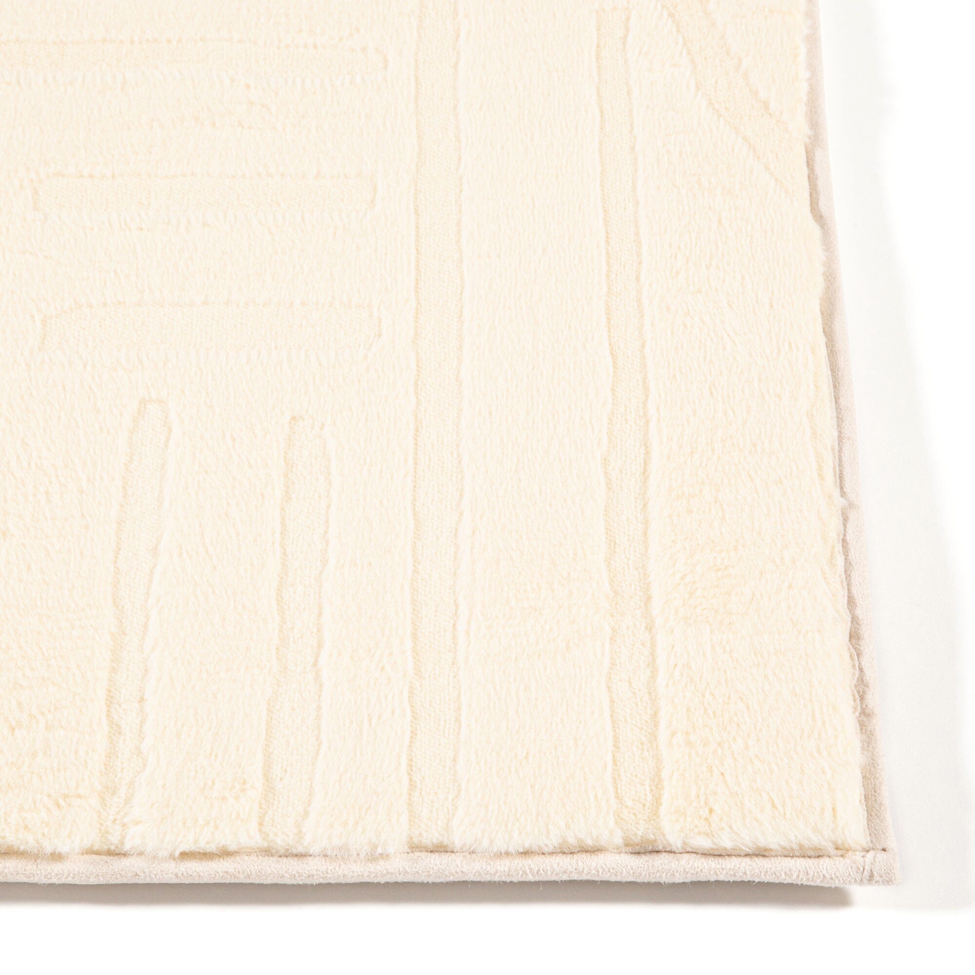 Arena Hot Carpet Rug 2 M 1400 X 2000 Ivory