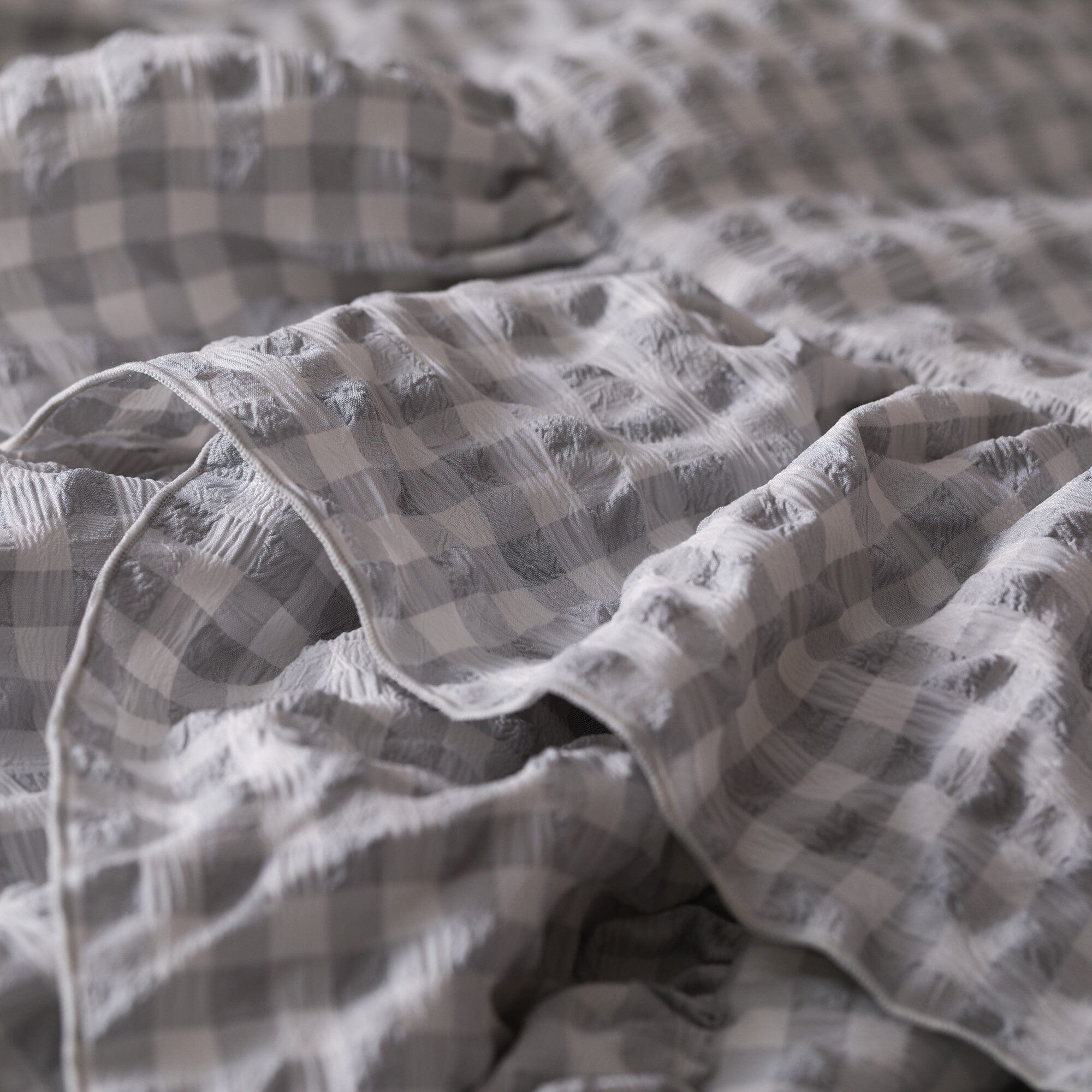 Fuwaro Cooling Quilt Frill Check Double White X Grey
