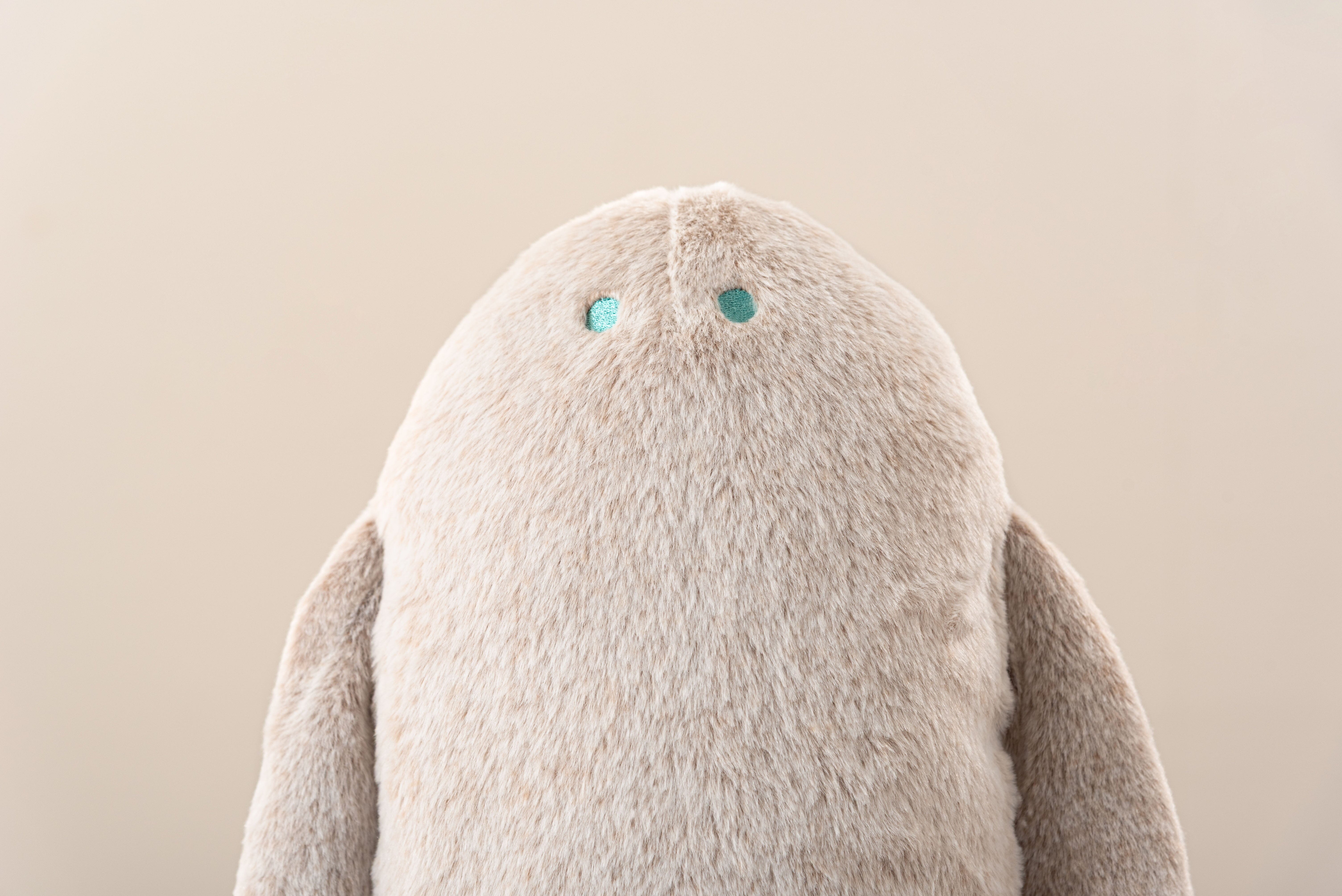 Yeti Hanging Cushion Beige