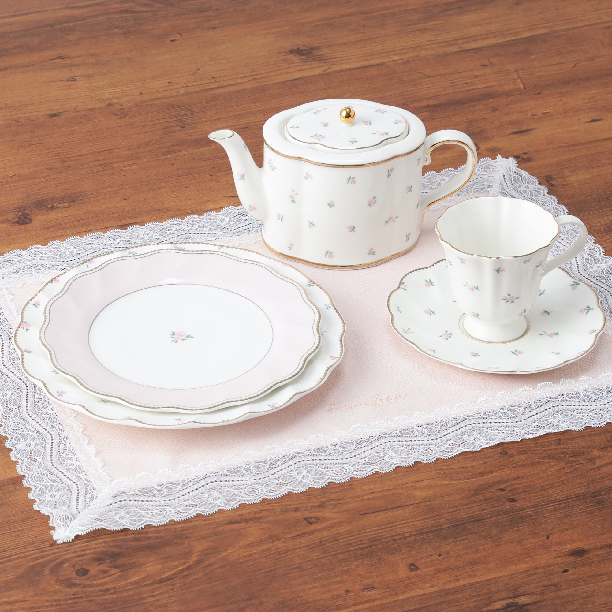 Lace Lunch Mat Pink