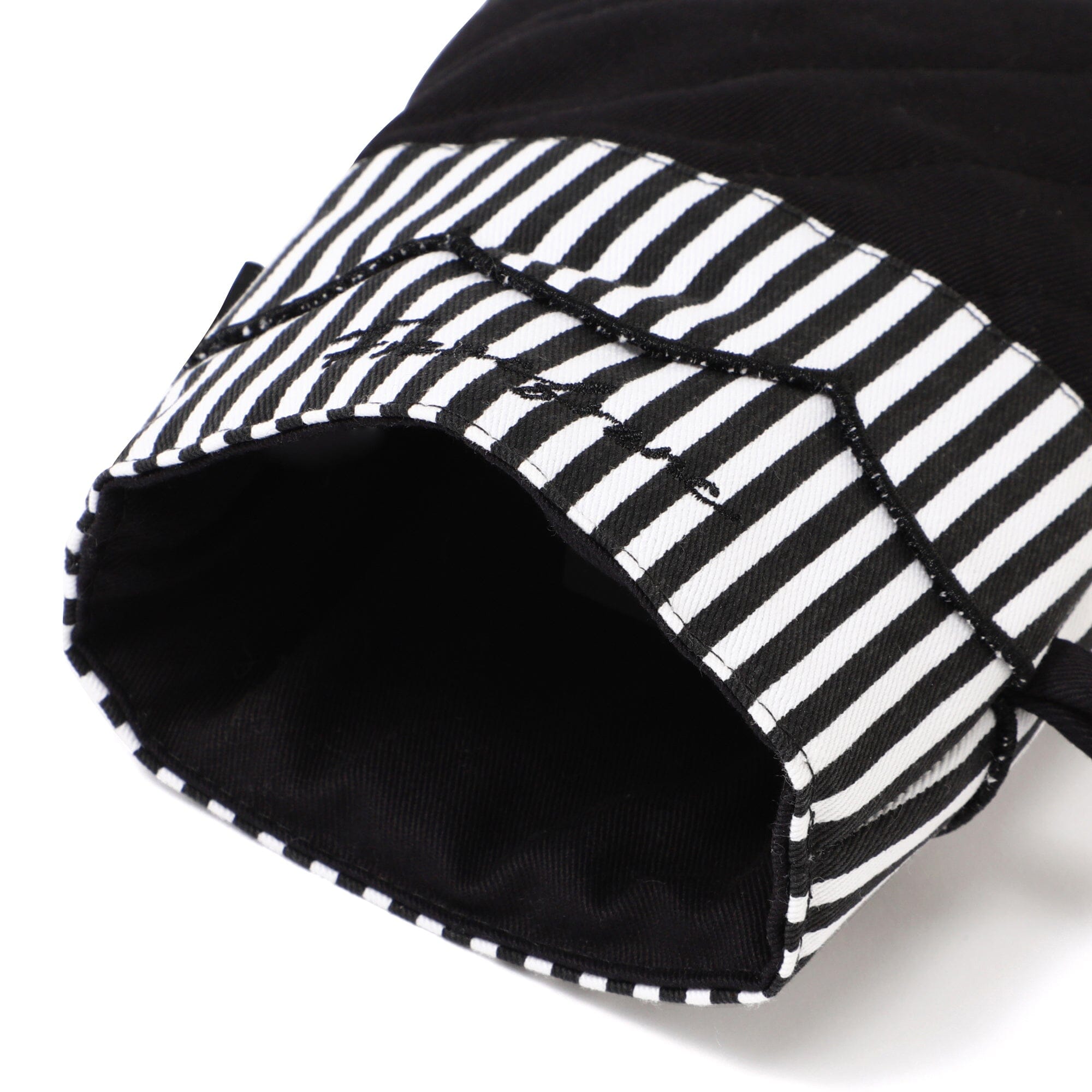 SCALLOPED 防燙手套黑色