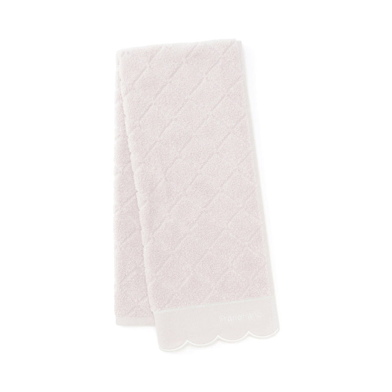 Antibacterial And Deodorizing Quilted Scallop Face Towel, Pink