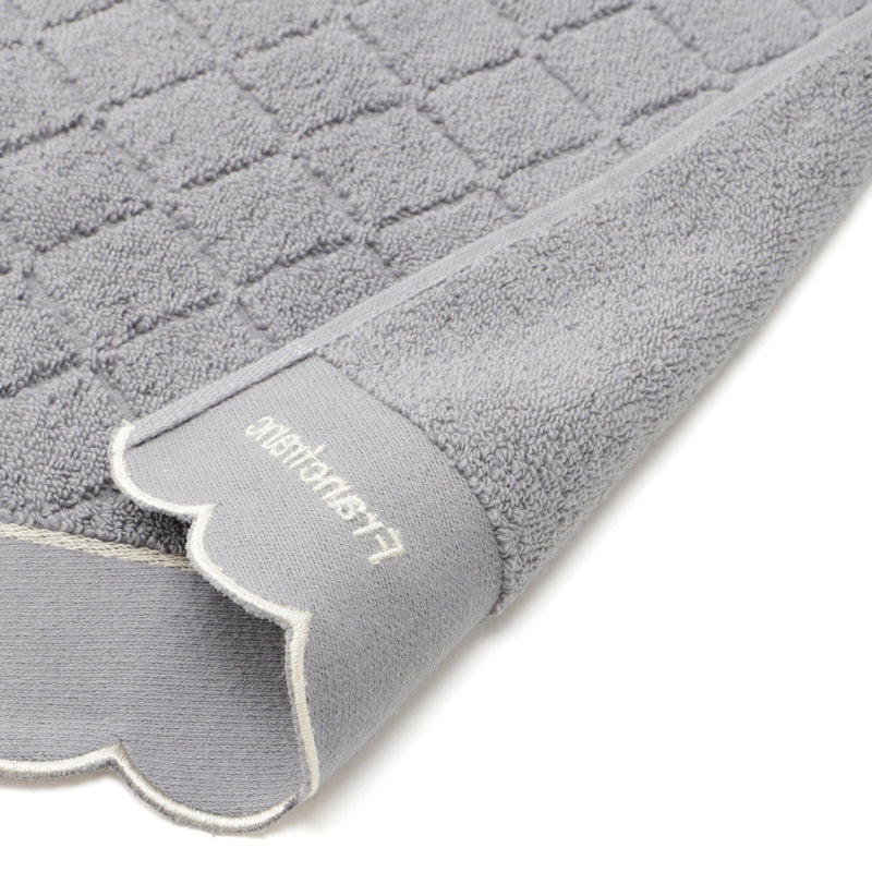 Antibacterial And Deodorizing Quilted Scallop Face Towel, Grey