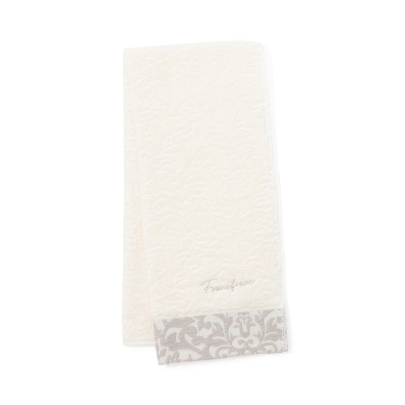 Antibacterial And Deodorizing Acanthus Face Towel, Ivory