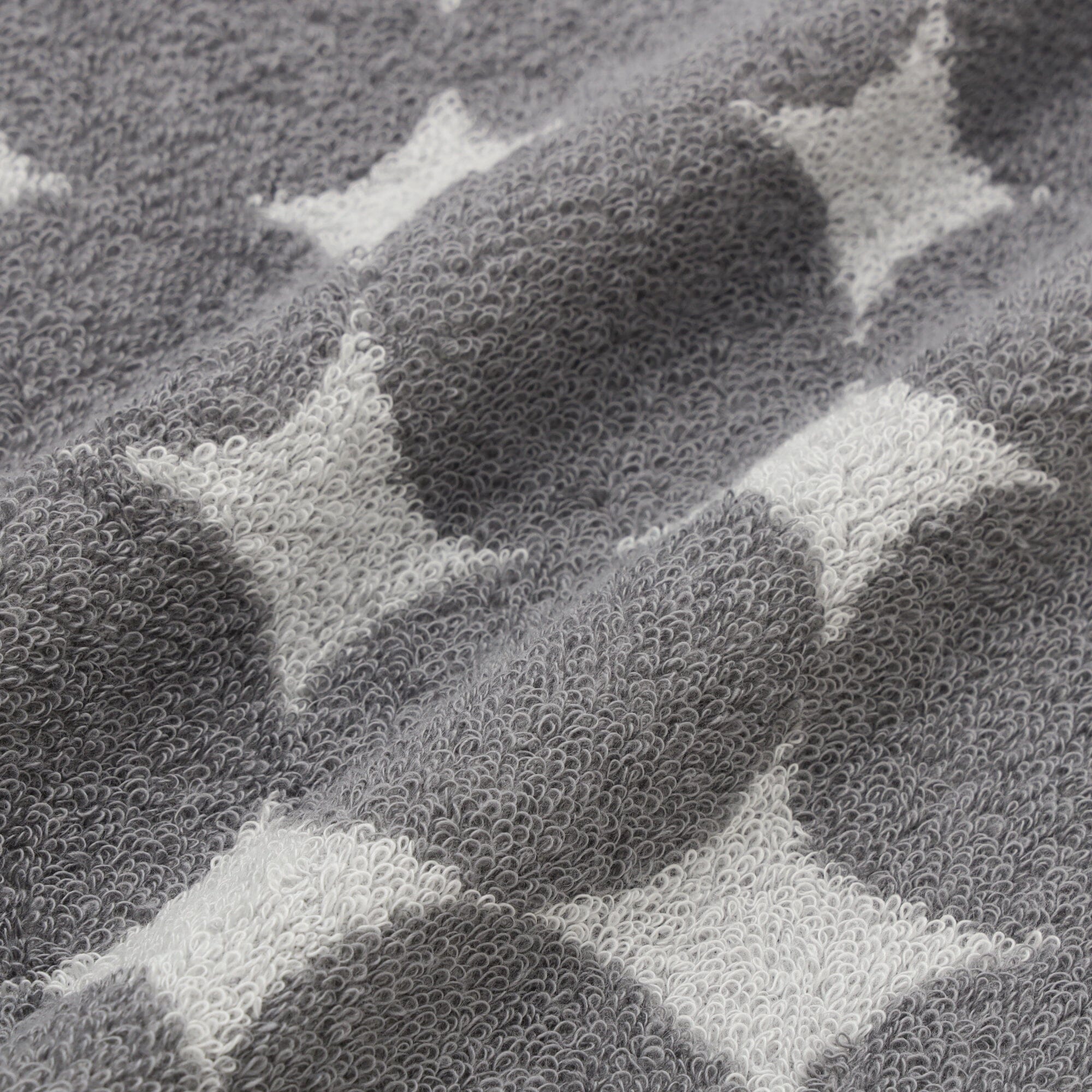Vale Set Bath Towel Dot Gray