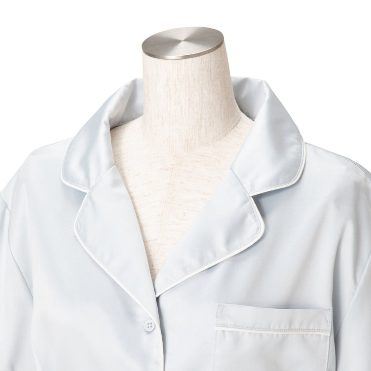 Hyaluronic Acid-Processed Short-Sleeve Shorts Pajamas With Embroidered Logo Light Blue