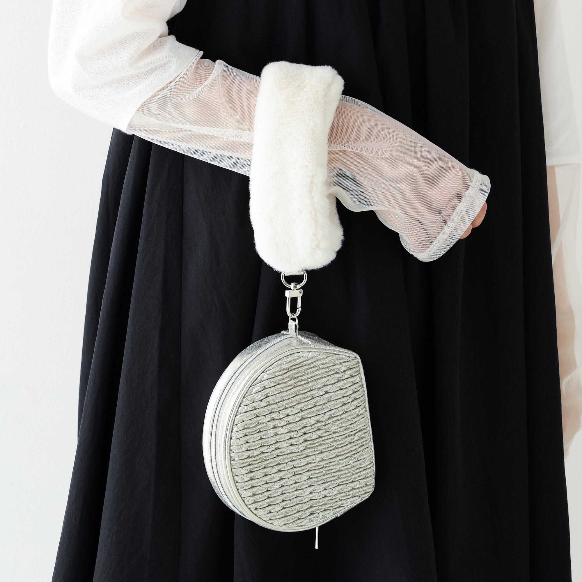 Shiny Foil Pouch Small Silver