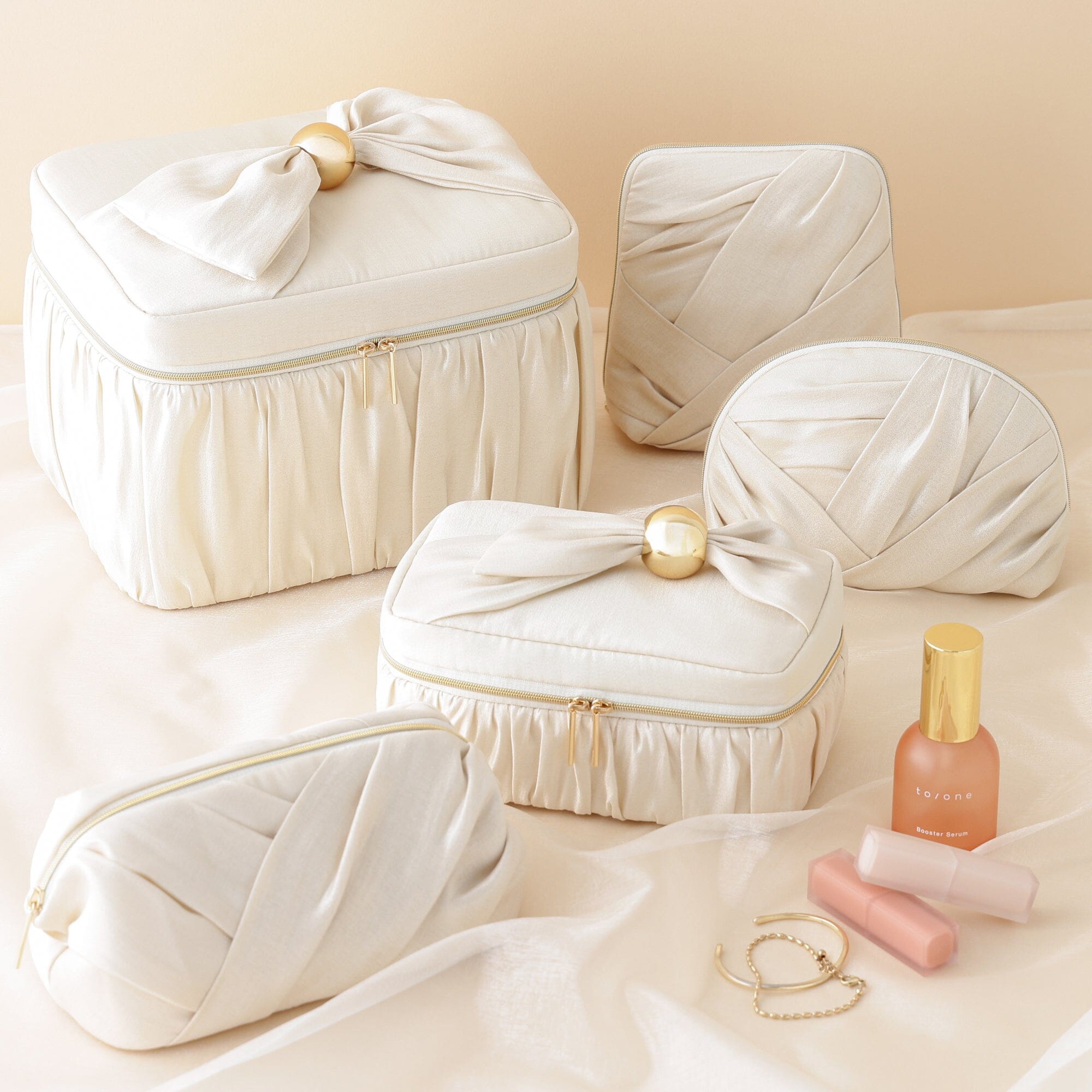 Pearl Blossom Vanity Pouch Large Ivory