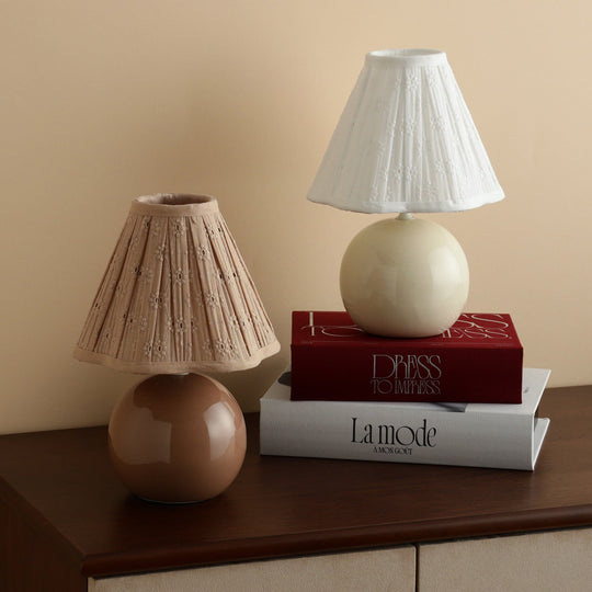 Lace Shade Mini Lamp White