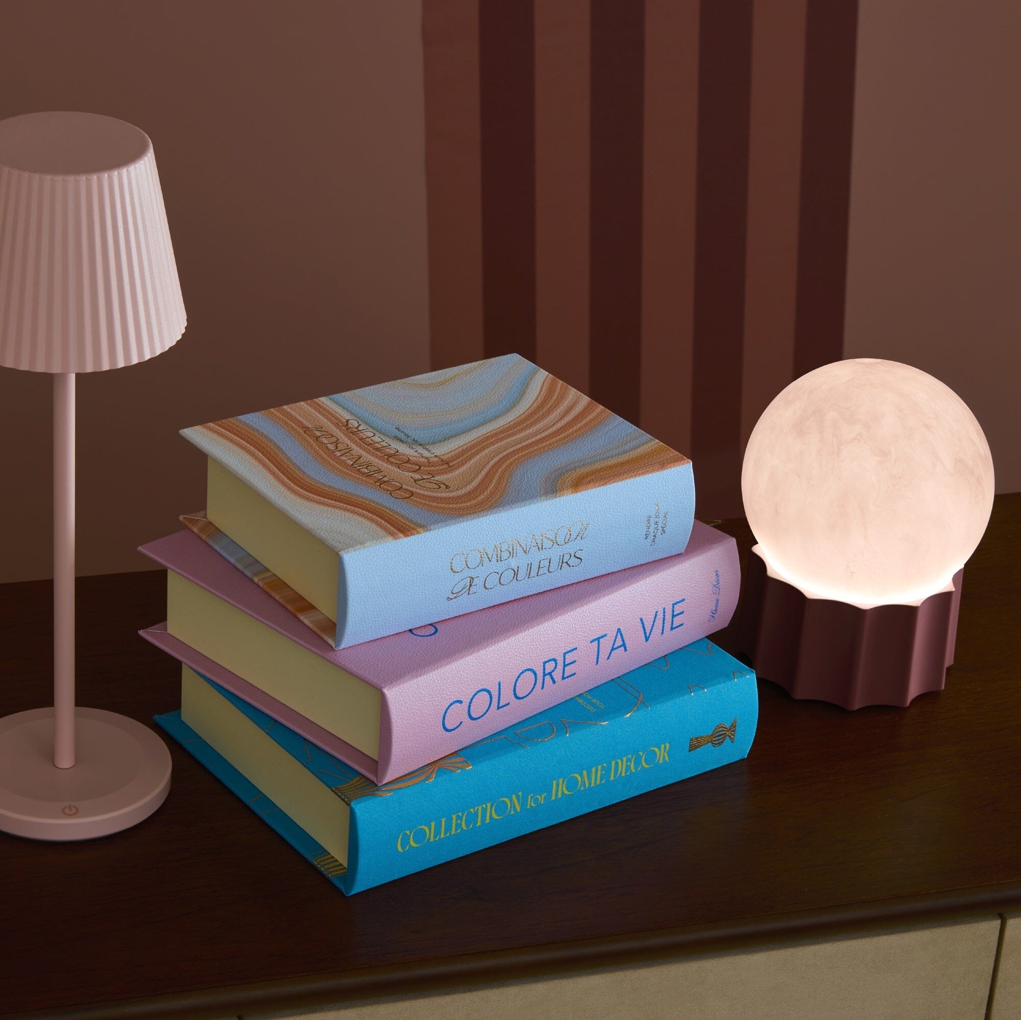 Book Box Interior Medium Pink