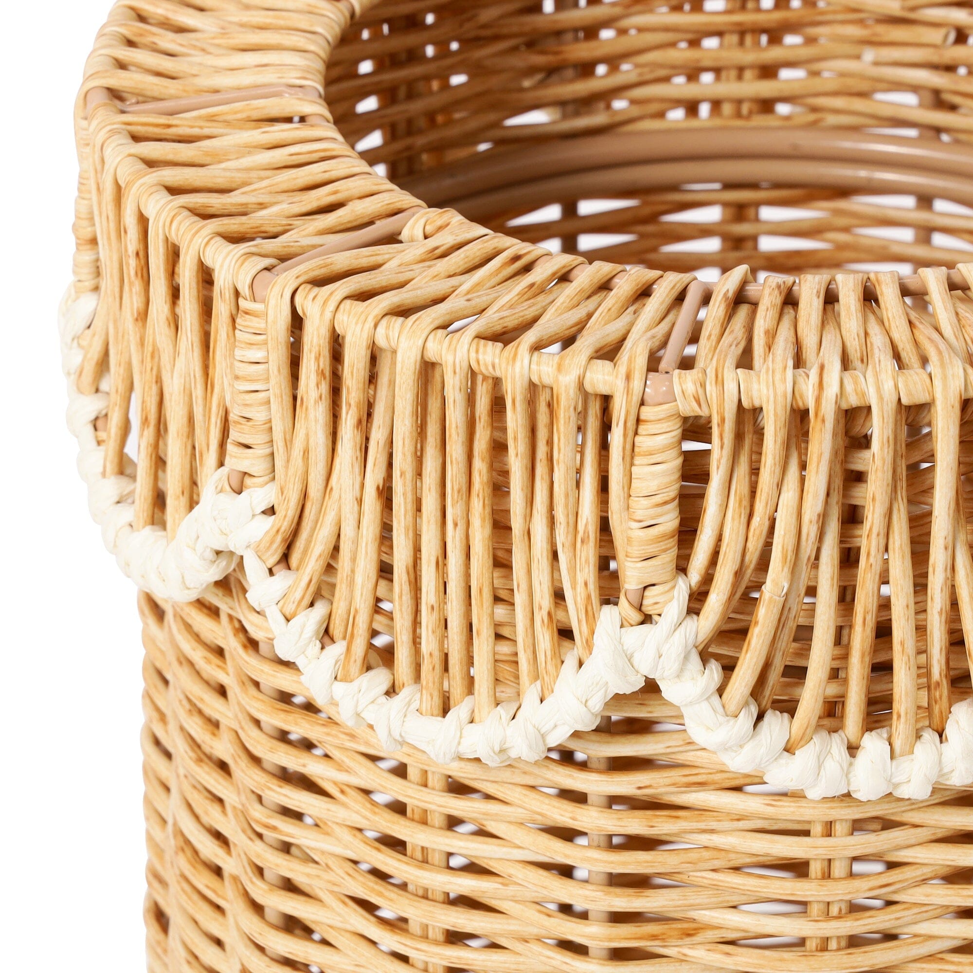 Scallop Trash Can Large White