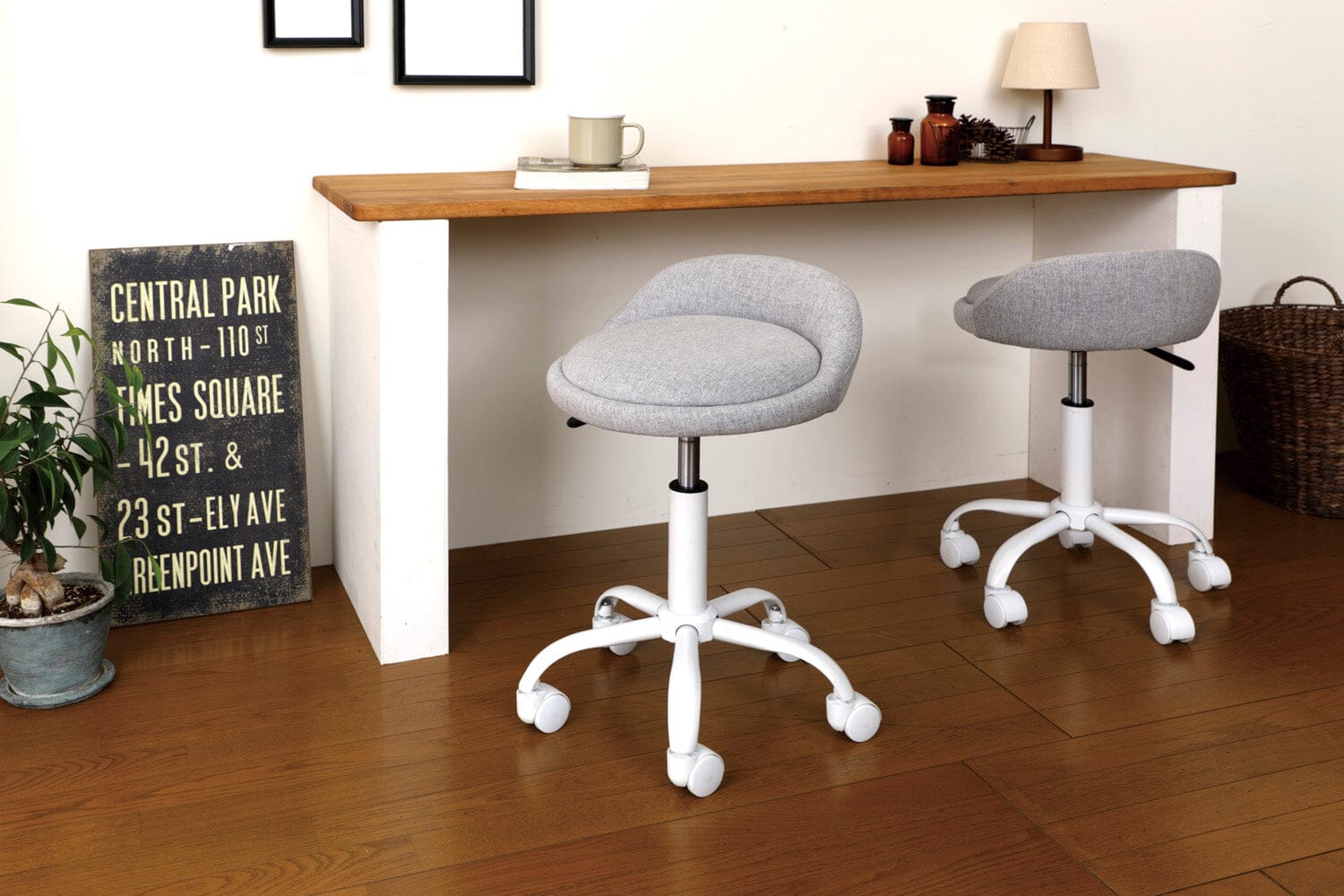Ruru Chair Light Gray