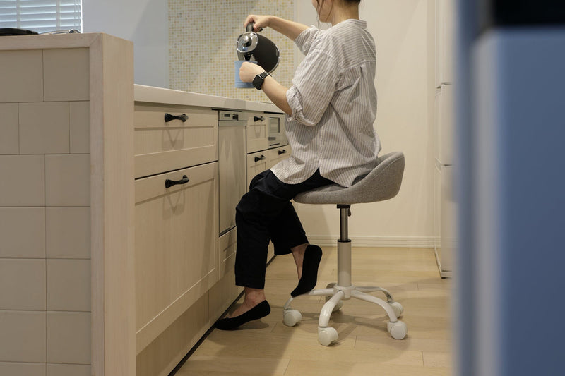 Ruru Chair Light Gray