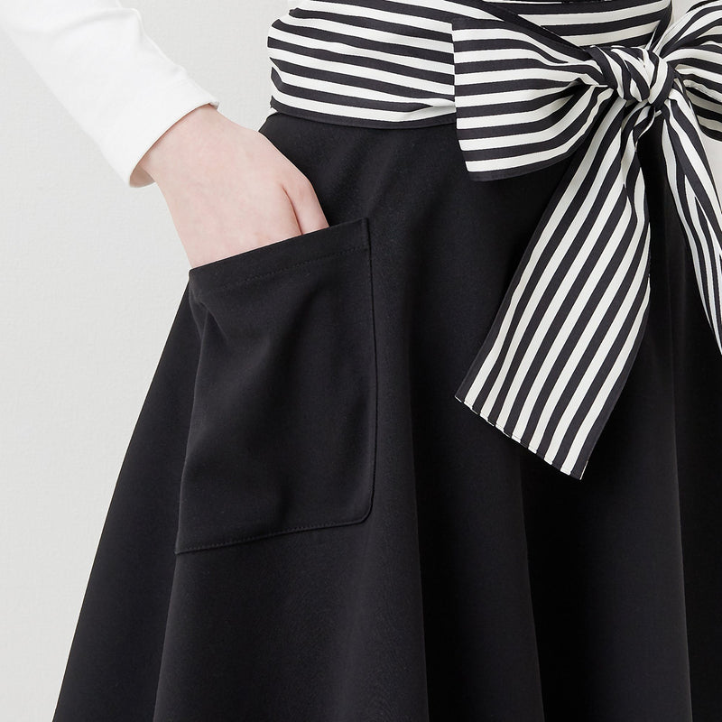 STRIPE RIBBON FULL APRON Black