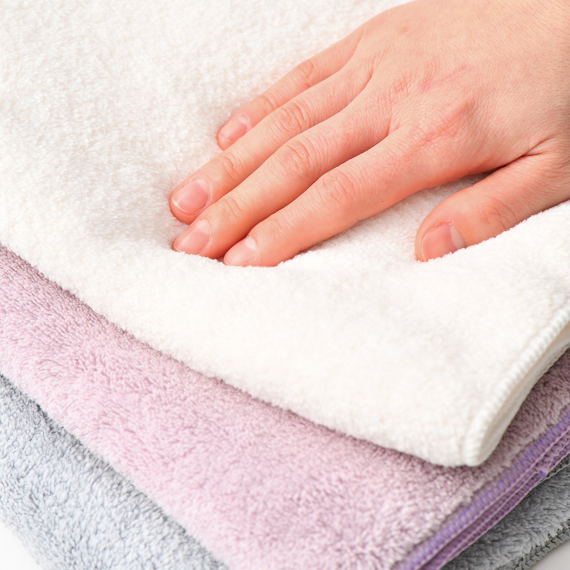 MICROFIBER BATH TOWEL PLAIN IVORY