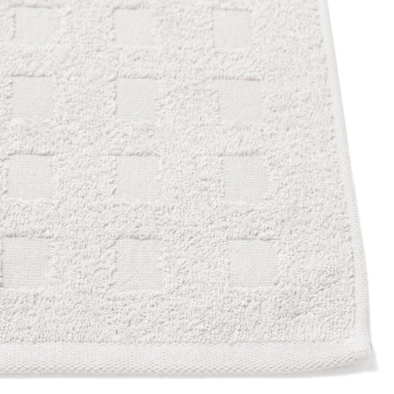 Vale Set Bath Towel Heart White